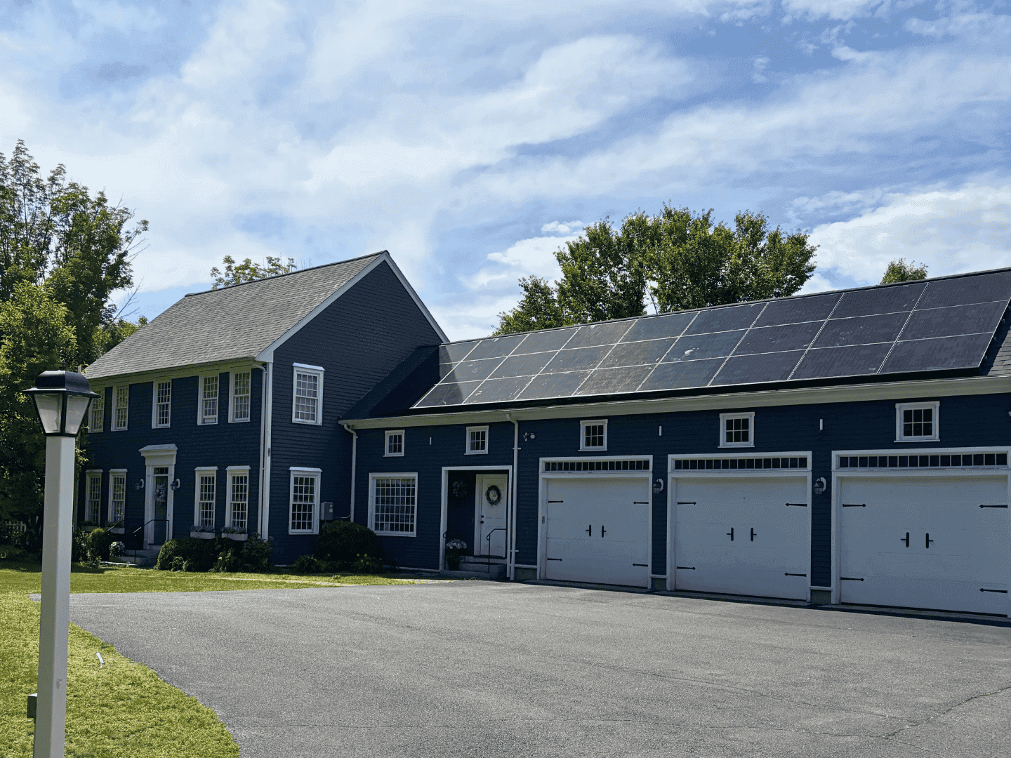 Residential solar installation by Evergreen Solar
