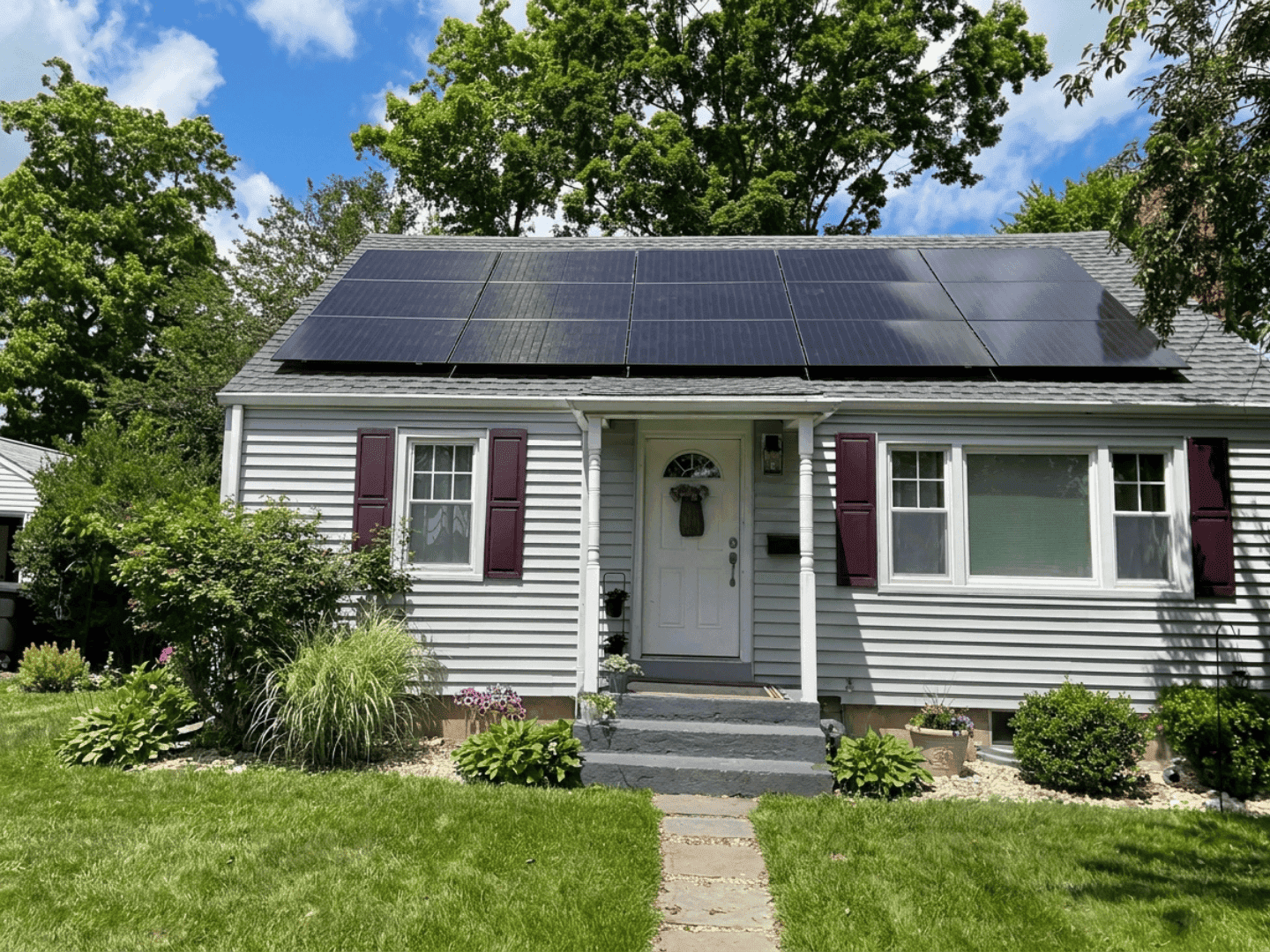 Residential solar installation by Evergreen Solar