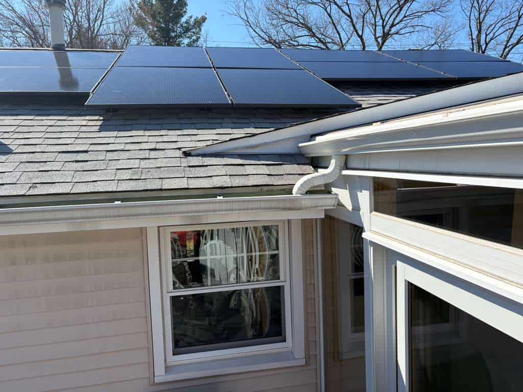 Residential solar installation by Evergreen Solar