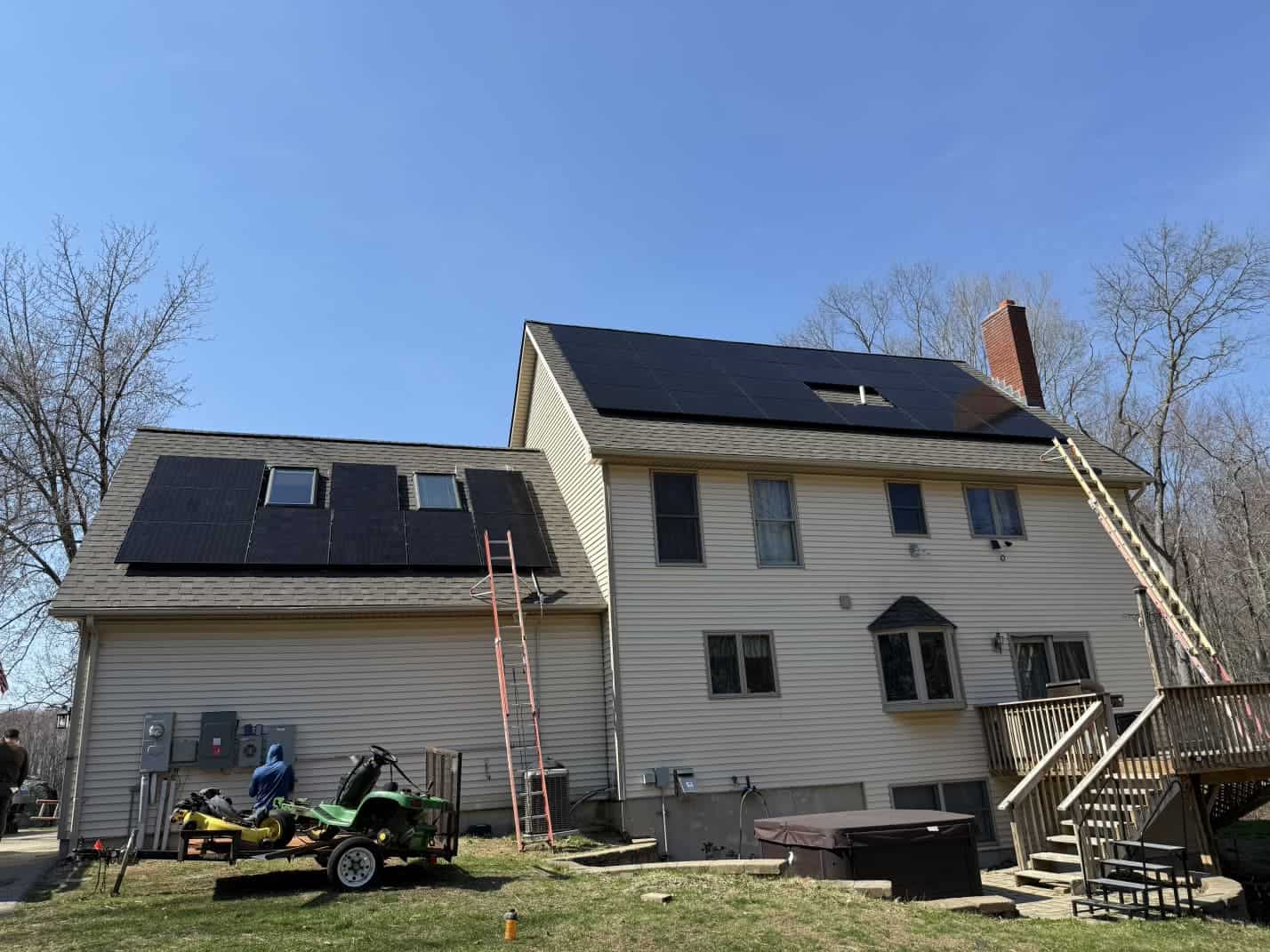 Residential solar installation by Evergreen Solar